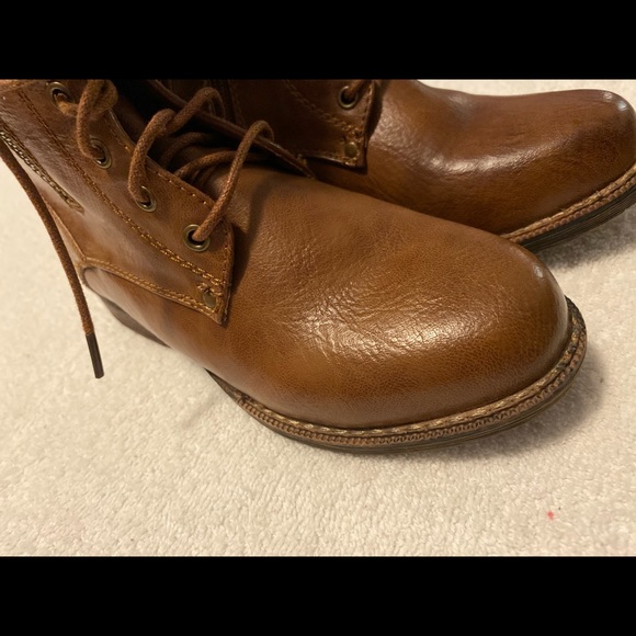 Brand New - Gorgeous Kids Boots By KATHY JEAN - Picture 3 of 6